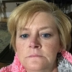 Meet your Posher, Anne